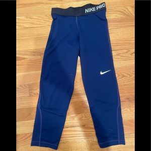 Nike pro workout leggings
